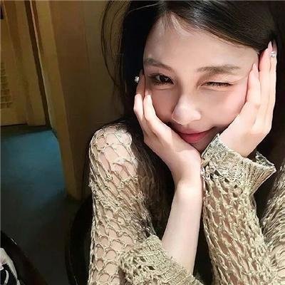 双腿之间